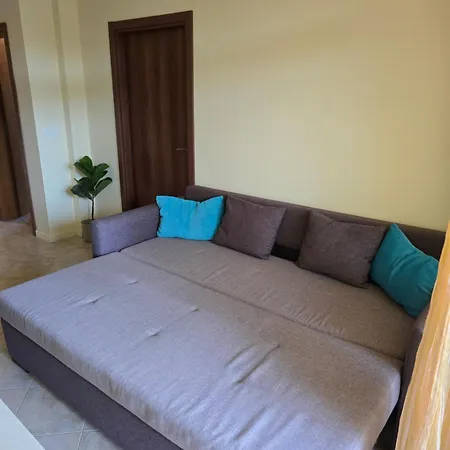 Santa Marina Apartaments- Karina 1 Созопол